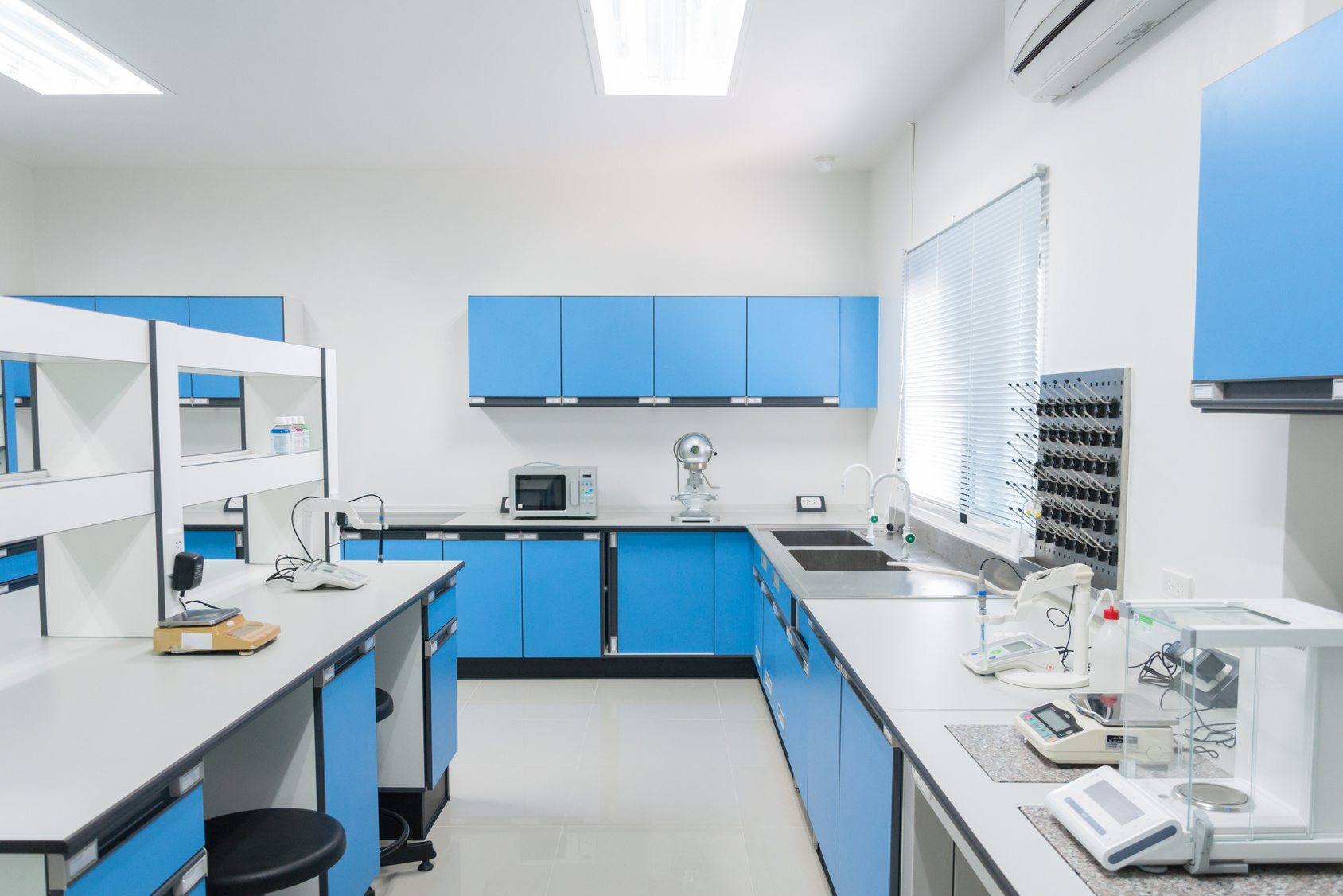 Laboratorio Sabella - Soluciones de Ingeniería Aplicada en Bioseguridad
